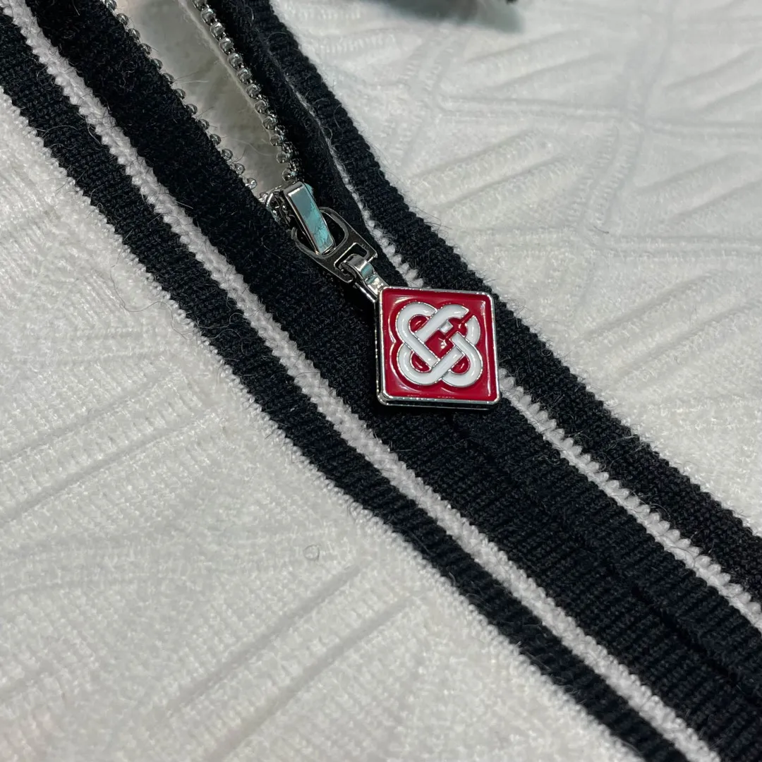 Real details shot!